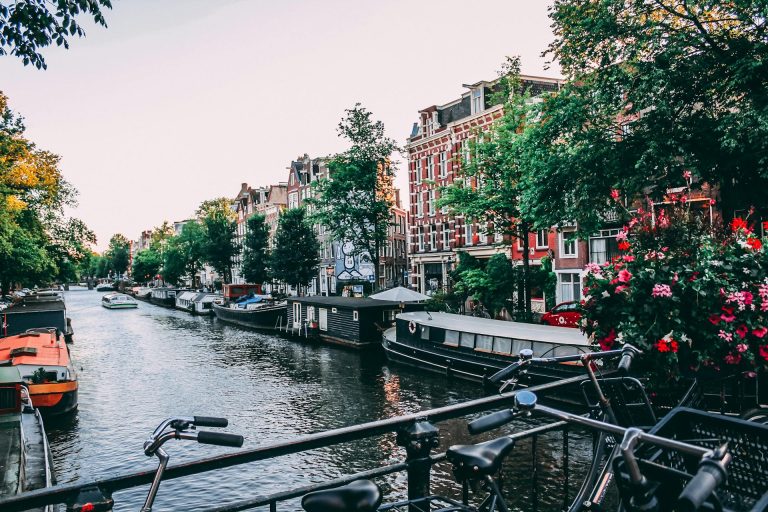 Deposito bagagli Amsterdam Guida 2024