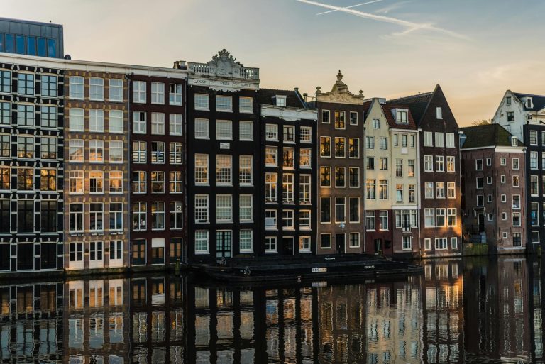 Guida al deposito bagagli della Casa di Anne Frank 2024